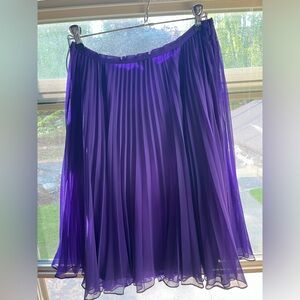 Halston Heritage sz 6 skirt